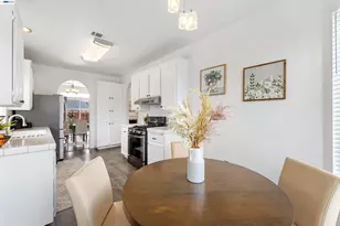 1618 Paseo Flores Dr, Suisun City, CA 94585 - Photo 22