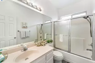 1618 Paseo Flores Dr, Suisun City, CA 94585 - Photo 26
