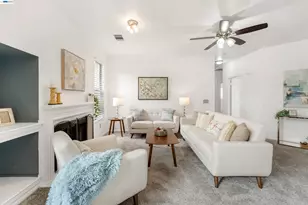 1618 Paseo Flores Dr, Suisun City, CA 94585 - Photo 12
