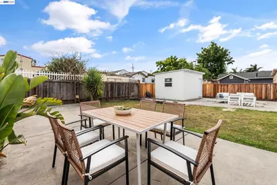 138 18th St, Richmond, CA 94804 - Photo 42