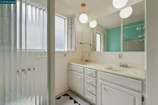 6386 Claremont Ave, Richmond, CA 94805 - Photo 24