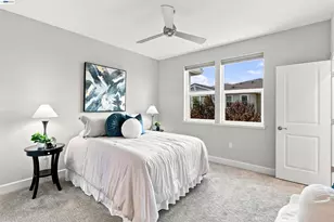 115 Maidenhair Ter, Sunnyvale, CA 94086 - Photo 12