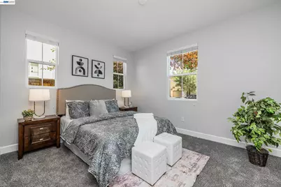 2584 Remy Javier Ct, Tracy, CA 95377 - Photo 16
