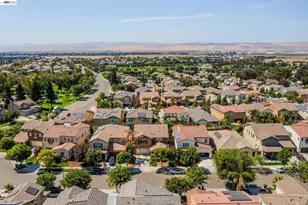 2584 Remy Javier Ct, Tracy, CA 95377 - Photo 44