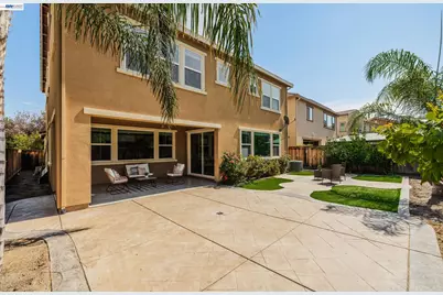 2584 Remy Javier Ct, Tracy, CA 95377 - Photo 36