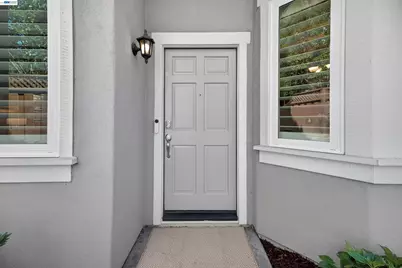 305 Sutton Cir, Danville, CA 94506 - Photo 2