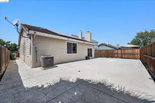 2012 Trailside Dr, Brentwood, CA 94513 - Photo 2