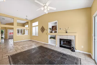 2012 Trailside Dr, Brentwood, CA 94513 - Photo 1