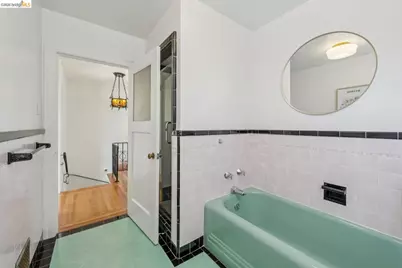833 Rodney Dr, San Leandro, CA 94577 - Photo 62