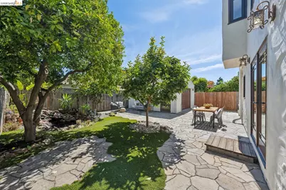 833 Rodney Dr, San Leandro, CA 94577 - Photo 76