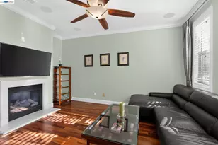 1071 Konstanz Terrace, Sunnyvale, CA 94089 - Photo 4