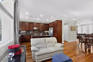 1071 Konstanz Terrace, Sunnyvale, CA 94089 - Photo 8