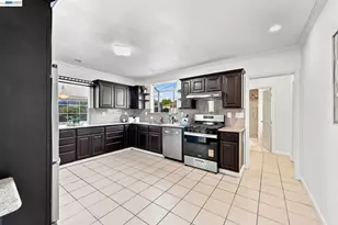 2241 Kelly St, Hayward, CA 94541 - Photo 20