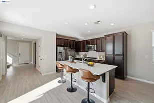 34044 Stirrup Wy, Fremont, CA 94555 - Photo 12