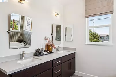 658 West Cliff St, Oakley, CA 94561 - Photo 58