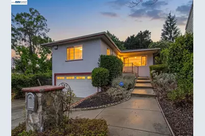 4015 Rusting Ave, Oakland, CA 94605 - Photo 1