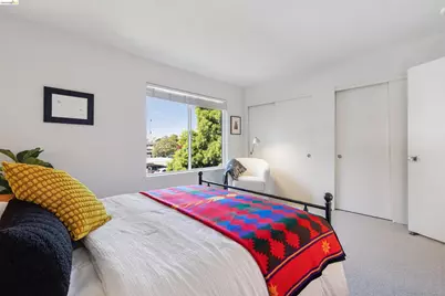 124 Lakeshore Ct, Richmond, CA 94804 - Photo 24