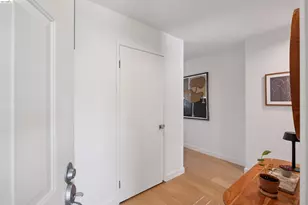 124 Lakeshore Ct, Richmond, CA 94804 - Photo 2