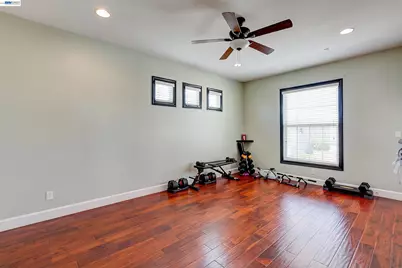 4951 Grayhawk Ct, Dublin, CA 94568 - Photo 58