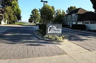 1107 Outrigger Ln, Foster City, CA 94404 - Photo 2