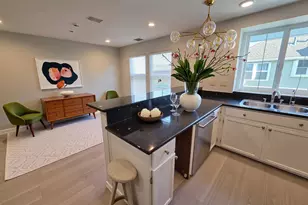 1107 Outrigger Ln, Foster City, CA 94404 - Photo 16