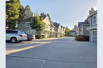 1107 Outrigger Lane, Foster City, CA 94404 - Photo 4