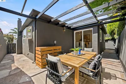 824 Santa Ray Ave., Oakland, CA 94610 - Photo 42