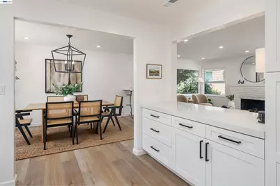 3229 Toyon Ter, Alameda, CA 94501 - Photo 10