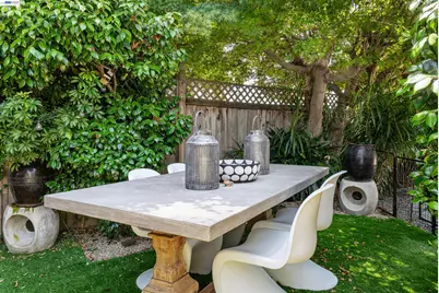 3229 Toyon Ter, Alameda, CA 94501 - Photo 22