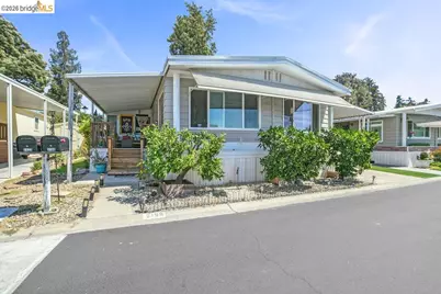 2166 Dalis Dr., Concord, CA 94520 - Photo 2