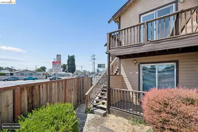 2562 60th Ave, Oakland, CA 94605 - Photo 4
