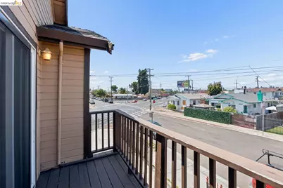2562 60th Ave, Oakland, CA 94605 - Photo 18