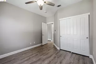 1937 Paradise Peak Ct, Antioch, CA 94531 - Photo 20