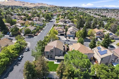 1937 Paradise Peak Ct, Antioch, CA 94531 - Photo 46