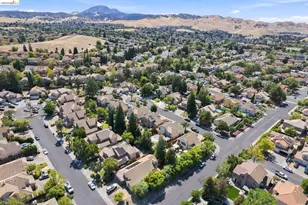 1937 Paradise Peak Ct, Antioch, CA 94531 - Photo 48
