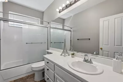 1937 Paradise Peak Ct, Antioch, CA 94531 - Photo 22