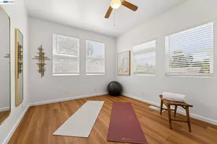 753 55th St, Oakland, CA 94609 - Photo 44
