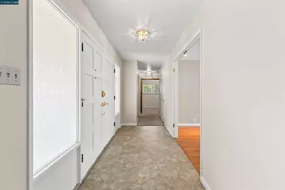 1841 Argonne Dr, Walnut Creek, CA 94598 - Photo 12