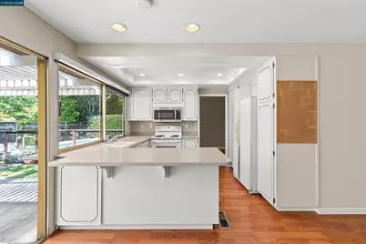 1841 Argonne Dr, Walnut Creek, CA 94598 - Photo 24