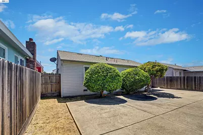 2331 Humphrey Ave, Richmond, CA 94804 - Photo 28