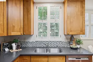 5951 Autumnwood Dr, Walnut Creek, CA 94595 - Photo 20