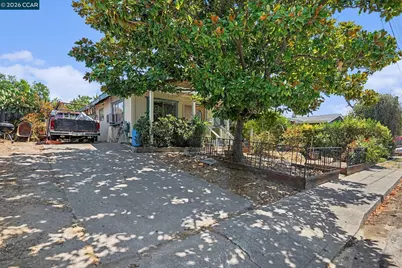 1318 Potter St, Martinez, CA 94553 - Photo 2