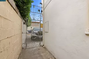 1439 7th Ave, Oakland, CA 94606 - Photo 12