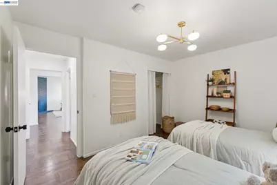 433 Kitty Hawk Rd, Alameda, CA 94501 - Photo 24