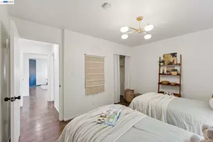 433 Kitty Hawk Rd, Alameda, CA 94501 - Photo 24