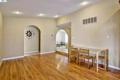 2511 Mistletoe Dr, Hayward, CA 94545 - Photo 6