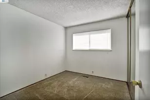 2511 Mistletoe Dr, Hayward, CA 94545 - Photo 14