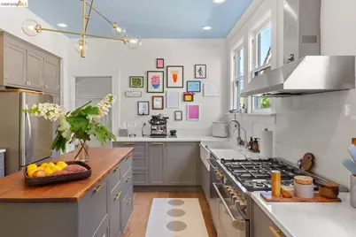 6434 Regent St, Oakland, CA 94618 - Photo 16