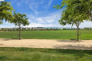 5915 Abbott St, Dublin, CA 94568 - Photo 78