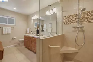 26 Oak Rd, Orinda, CA 94563 - Photo 30